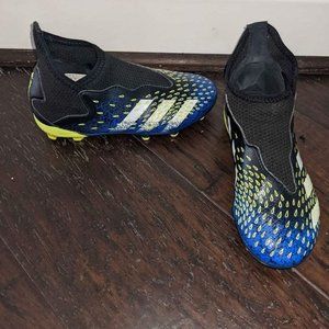 Boys Outdoor Soccer Shoes